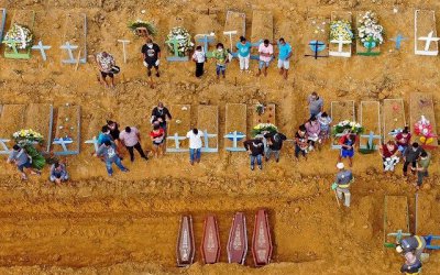 Coronavírus: Brasil registra 61.888 casos e 4.205 mortes, 140 enterros em 24 horas, Manaus bate recorde de registros desde início de pandemia