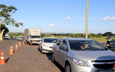 Vans, ônibus e até caronas podem ajudar a espalhar coronavírus a partir de cidades com surtos em MS