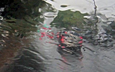 Instabilidades aumentam e chuva forte pode abrir a semana em MS