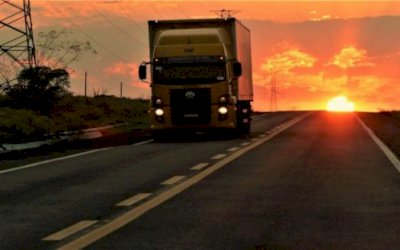 Contraste de temperaturas e baixa umidade do ar marcam início da semana