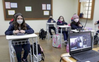 Índices de depressão e ansiedade em jovens dobram na pandemia