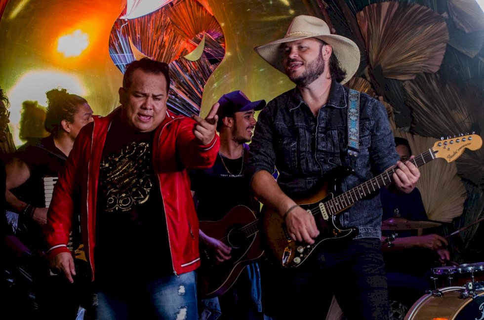 FABIO & JUNNIOR dupla revelação de Mato Grosso do Sul.