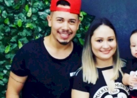 Cantor sertanejo Piettro Dias, esposa e filho morrem em acidente de carro.
