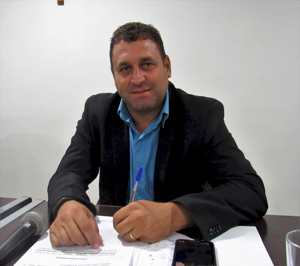 Vereador Bira reivindicou o patrolamento de estradas rurais e melhorias no Posto de Saúde de Amandina