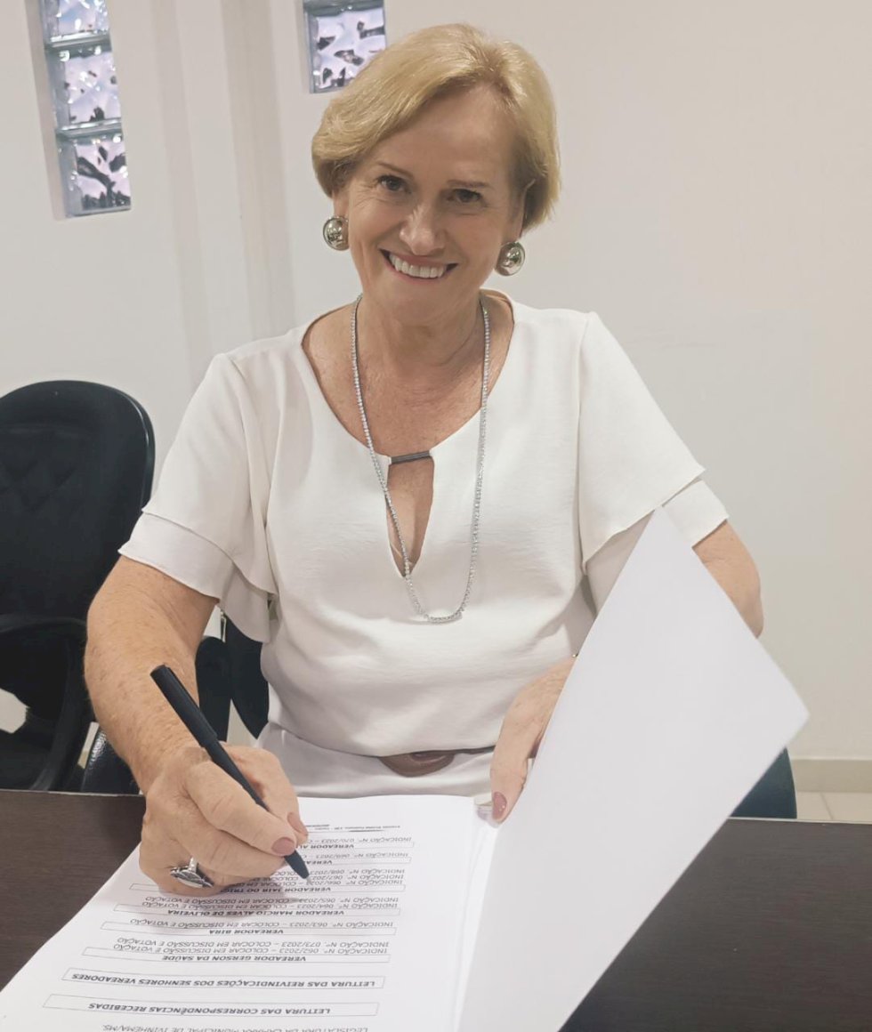 PROF. DENIR REIVINDICOU A AQUISIÇÃO DE UM CAMINHÃO-PIPA PARA ATENDER A SECRETARIA DE OBRAS