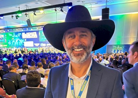 Prefeito de Ivinhema esta em Brasília para discutir continuidade de obras.