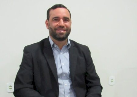 ALESSANDRO INDICOU QUE ESCOLAS INFANTIS (CRECHES) NÃO PARALISEM TOTALMENTE SUAS ATIVIDADES DURANTE AS FÉRIAS