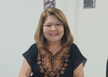 IVONETE SOLICITOU RECURSOS PARA A EXECUÇÃO DE ASFALTO EM DUAS IMPORTANTES AVENIDAS, ALÉM DE AULAS DE ZUMBA.