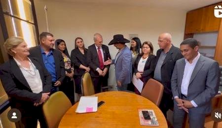 Prefeito de Ivinhema se reuniu com Deputado Federal Geraldo Resende em Brasília.