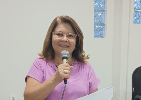 VEREADORA IVONETE PEDIU PLACAS SOLARES PARA GLEBA VITÓRIA, INSTALAÇÃO DO “BOTÃO DO PÂNICO” EM ESCOLAS, E FUMACÊ NO COMBATE À DENGUE