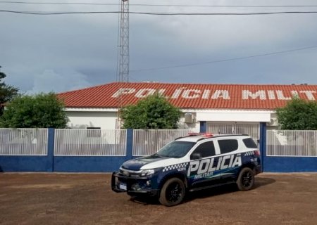 Ivinhema - Polícia Militar prende homem por violação de domicílio e ameaça