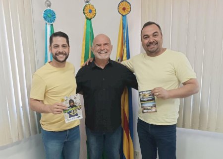 DIRETORES DO DETRAN E DEMTRIVI VISITAM PRESIDENTE DEMA PARA DESTACAR AÇÕES DO MAIO AMARELO.