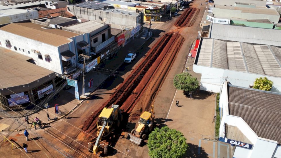 Obras nas avenidas Panamá e Honduras seguem em ritmo acelerados.