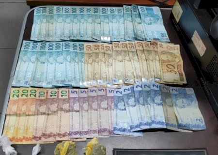 Ivinhema -Polícia Militar prende homem por tráfico de drogas.
