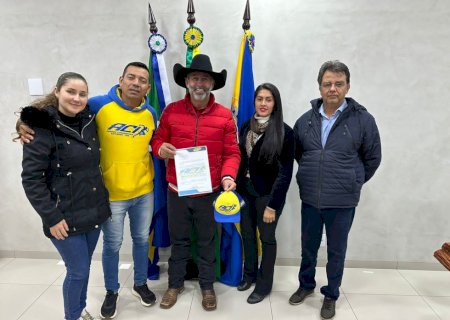 Prefeito de Ivinhema recepcionou diretoria da ACI