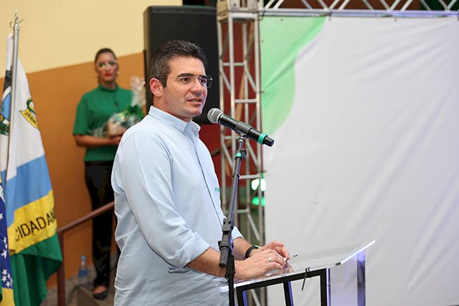 Entrega de certificados para alunos do Senar/MS marca noite de comemorações em Figueirão