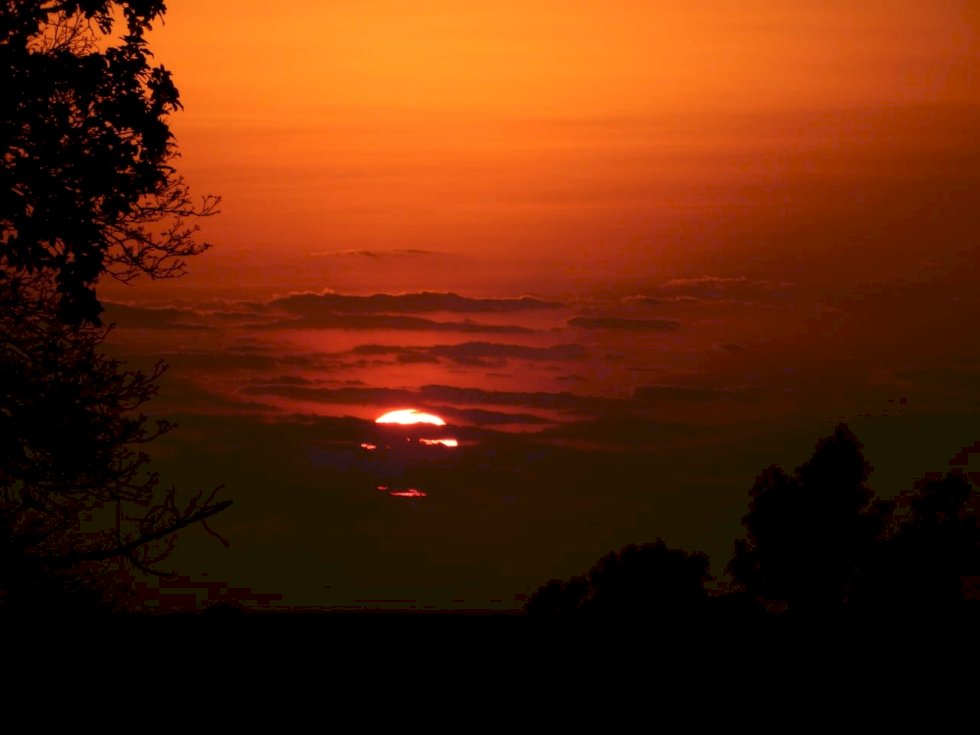 Calorão retorna a Mato Grosso do Sul e quinta-feira tem sol e aumento de nebulosidade