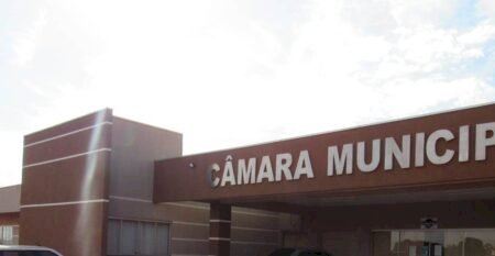 CÂMARA MUNICIPAL ENCERRA ANO REALIZANDO SESSÃO EXTRAORDINÁRIA COM APROVAÇÃO DE PROJETOS