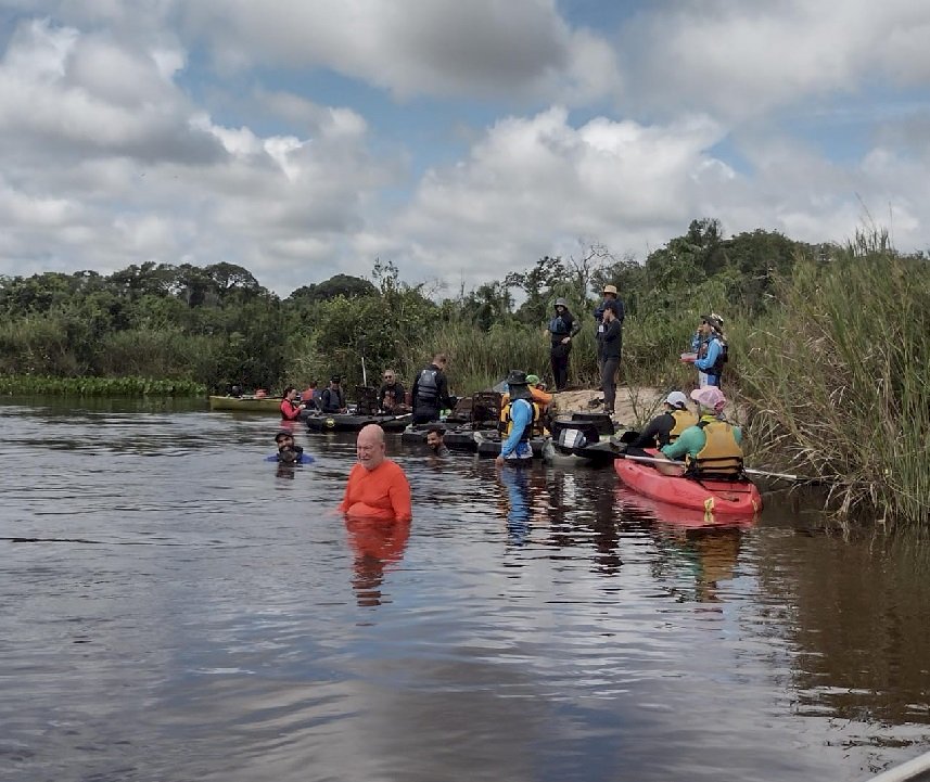 Ecoturismo em caiaques ganha força na região do Vale das Águas.