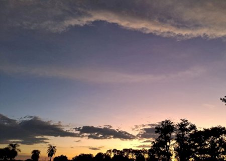 Com temperaturas amenas, quarta-feira tem previsão de sol e probabilidade de chuvas