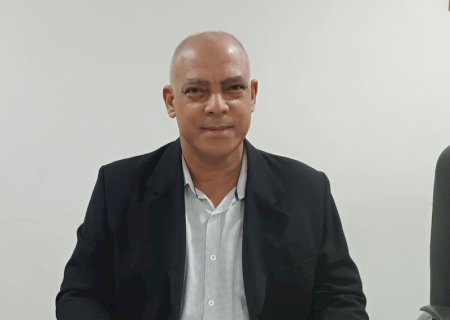 Claudião do Raio-X cobrou levantamento e cascalhamento de estrada rural e construção de escola municipal em Amandina