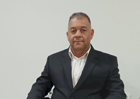 Zé Picareta novamente pede a revitalização e pintura de quadra esportiva na Gleba Ouro Verde