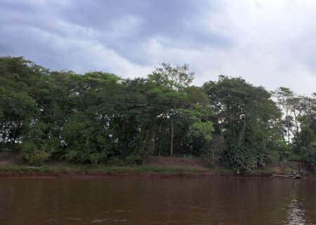 Rios Ivinhema, Vacaria,  Brilhante, Dourados e Brilhantão agoniza com a falta de chuva, também com fechamento das comportas da Usina Sergio Mota