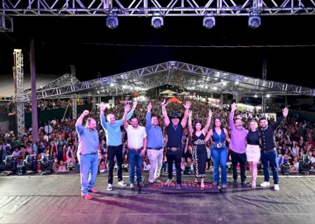 Cidade de Ivinhema comemorou festa de aniversário em grande estilo