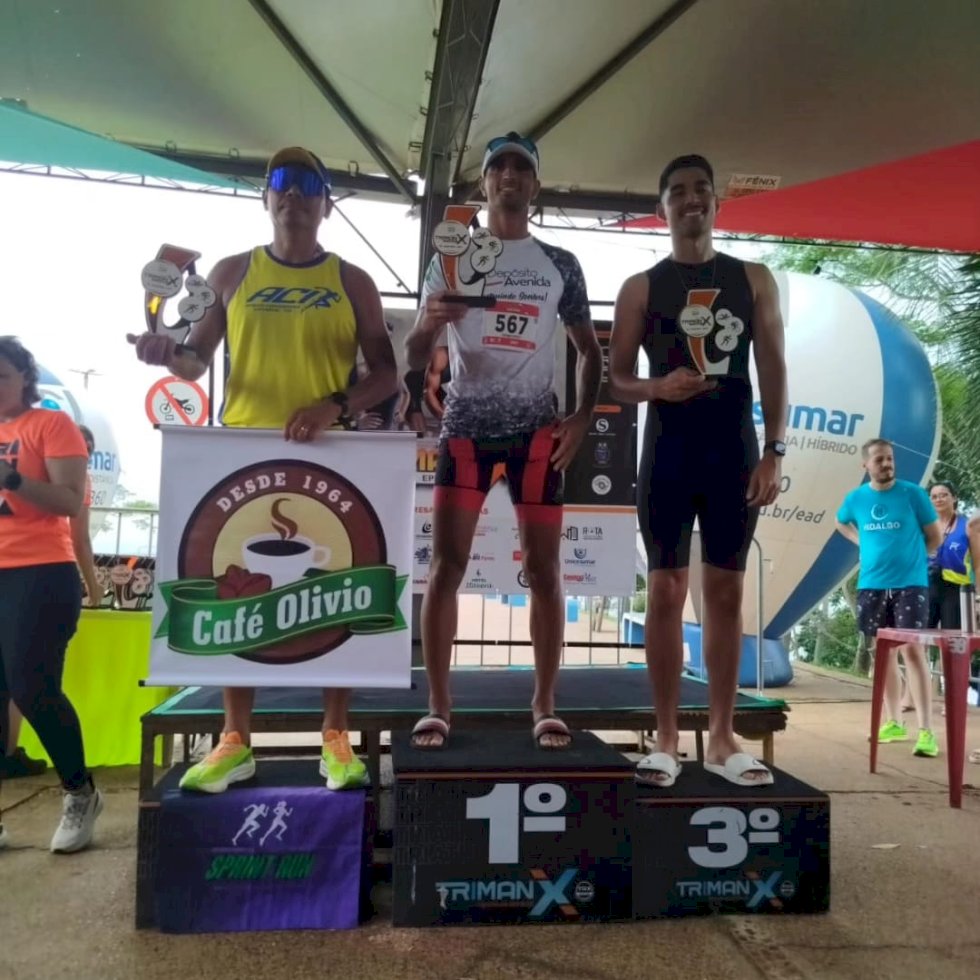 Atleta de Ivinhema participou de corrida de triathlon no Interior de São Paulo, sagrando-se vice- campeão