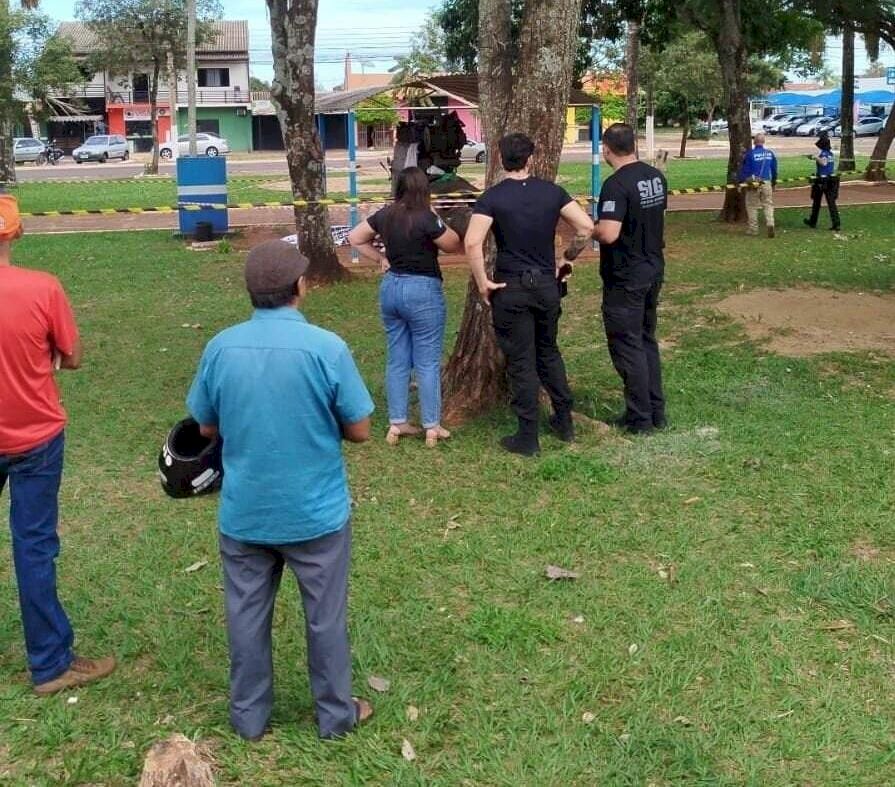 Com ferimento na cabeça, homem é encontrado morto em terminal rodoviário