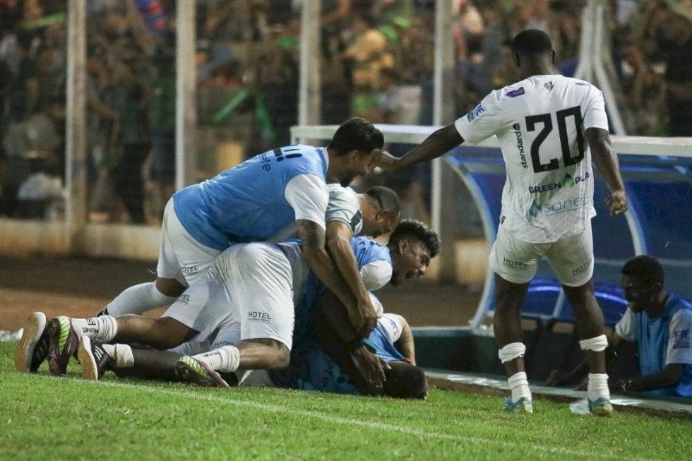 Operário vence FC Pantanal e está na final do Campeonato Sul-Mato-Grossense