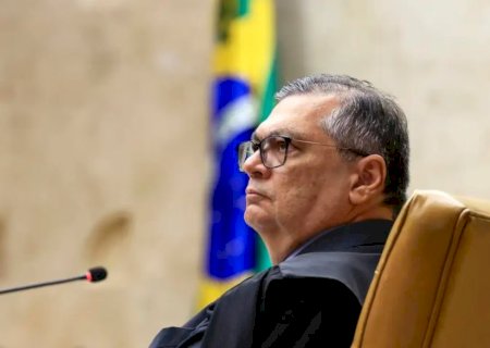 STF confirma, por unanimidade, decisão de Dino que liberou emendas parlamentares