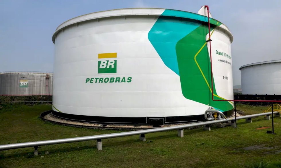 Petrobras anuncia nova redução no preço do diesel em R$ 0,12 por litro