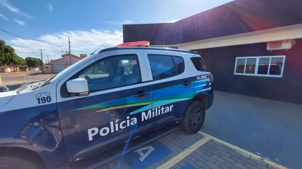 Homem é esfaqueado ao tentar intervir em briga de casal