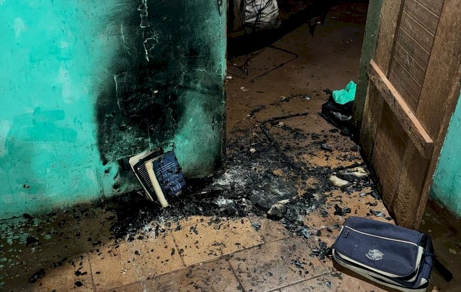 Homem agride esposa, tenta matá-la incendiando casa e acaba preso
