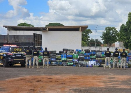 PRF apreende 4,5 toneladas de maconha