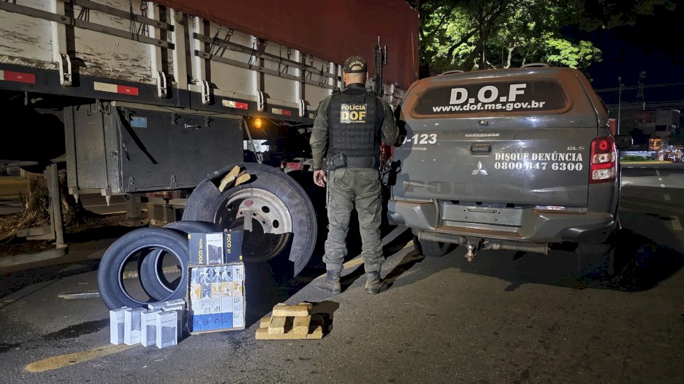 DOF apreende drogas em pneu de carreta com destino a São Paulo