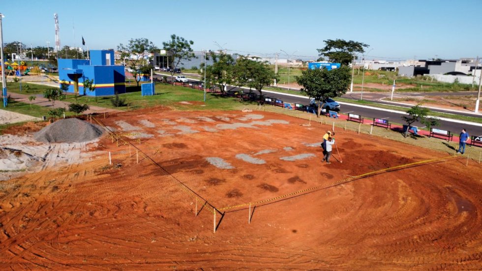Prefeitura de Ivinhema iniciou construção de duas quadras de Beach Tennis