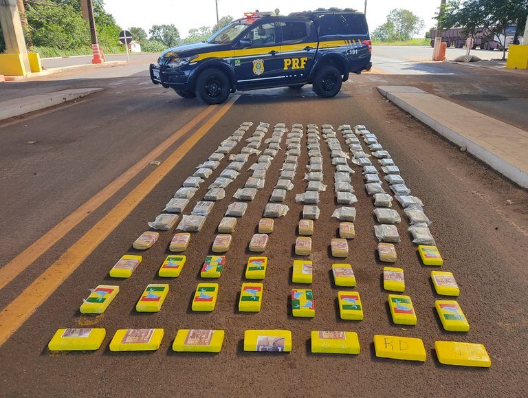 PRF apreende 149 Kg de cocaína