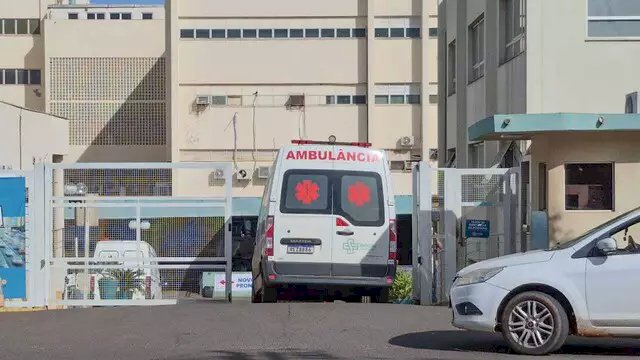 Menina de 2 anos morre afogada em piscina de casa