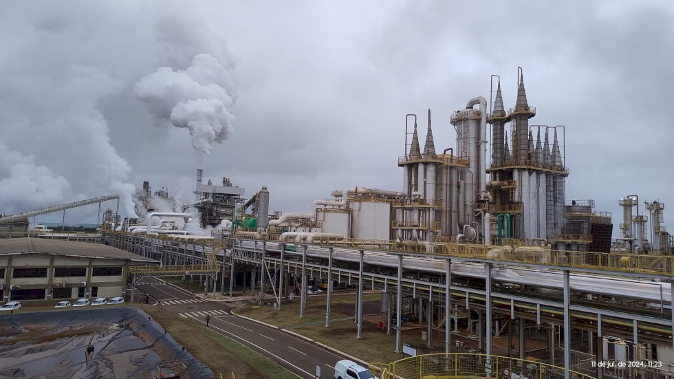 Unidades da Adecoagro em Angélica e Ivinhema recebem Certificação Internacional ISCC Corsia Plus para produção de SAF