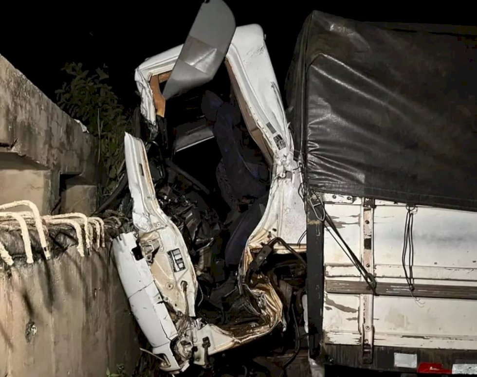 Motorista morre em acidente na BR-163