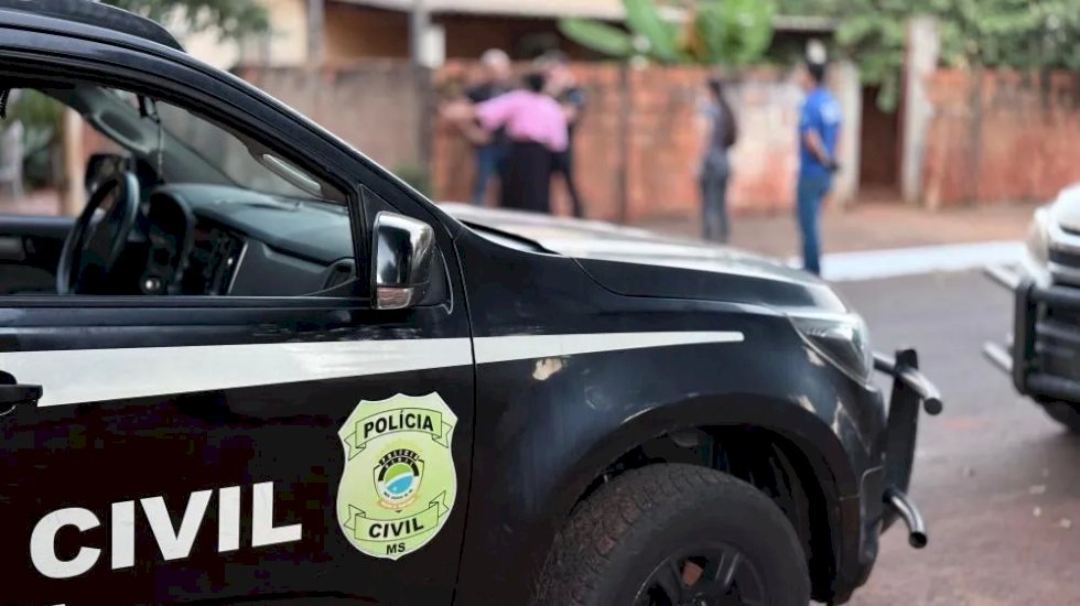 Homem é preso após esfaquear sobrinha de 3 anos durante conflito familiar