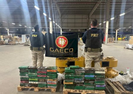 Em ação conjunta, PRF e Gaeco apreendem 100 Kg de cocaína