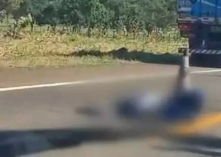 Rapaz de 29 anos morre ao ser atropelado por carreta em rodovia