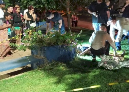 Homem é morto com facada no peito na “cracolândia”  e autora presa em flagrante