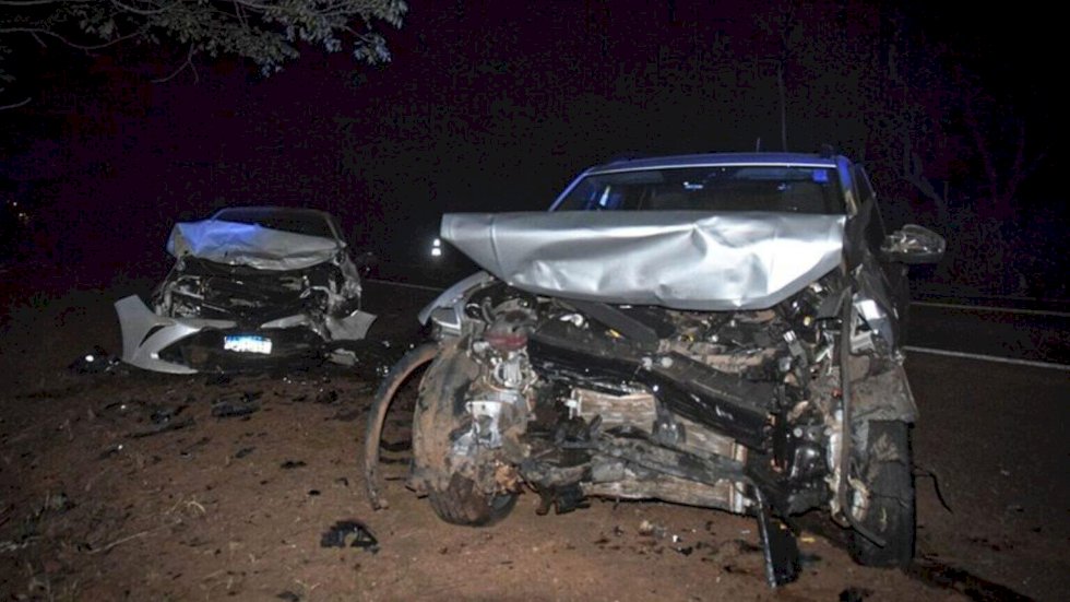 Morre motorista envolvida em colisão frontal, resultado de ultrapassagem malsucedida na BR-262