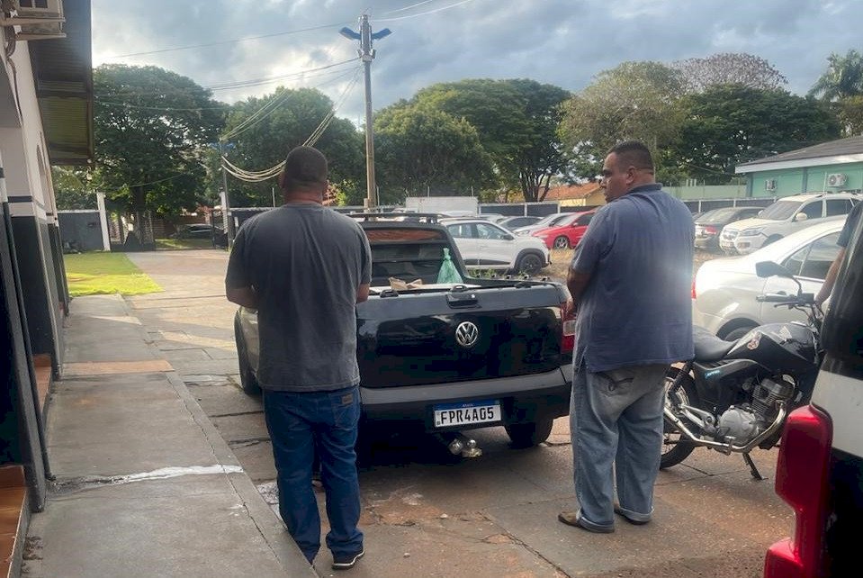 Idosa cai em golpe do “queijo” e perde R$ 2 mil em Naviraí; autores são presos em Caarapó