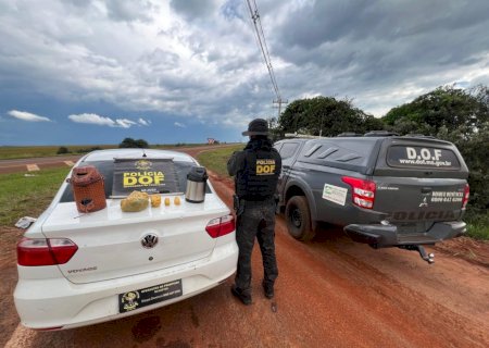 DOF prende mulher com maconha em garrafas térmicas que seriam levadas para presídio