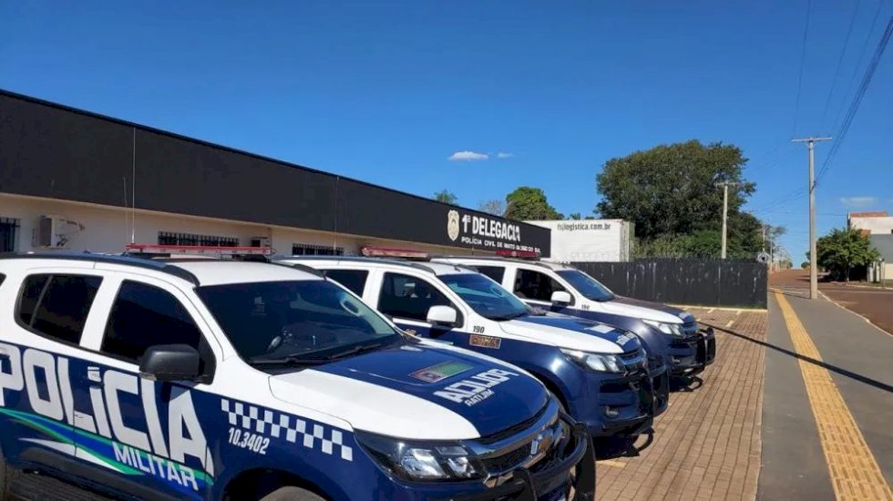 Mulher é presa após jogar gasolina na mãe durante discussão